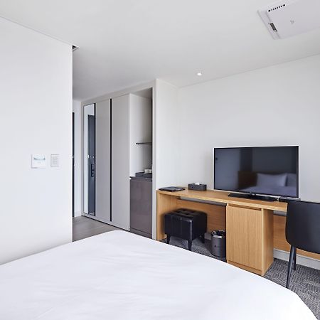 Lavi De Atlan Hotel Busan Bagian luar foto