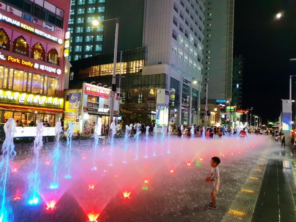 Lavi De Atlan Hotel Busan Bagian luar foto
