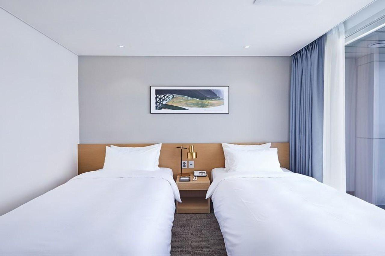 Lavi De Atlan Hotel Busan Bagian luar foto