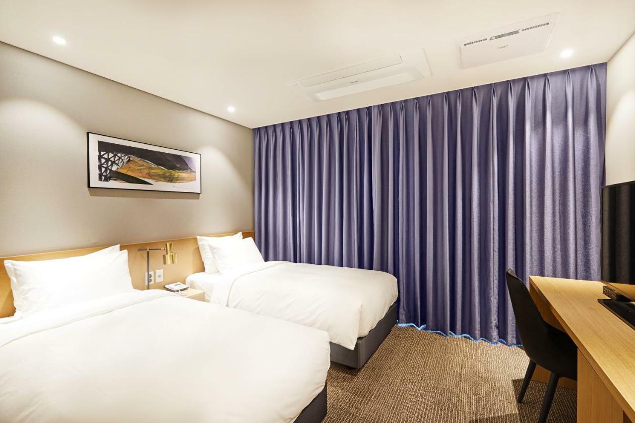 Lavi De Atlan Hotel Busan Bagian luar foto