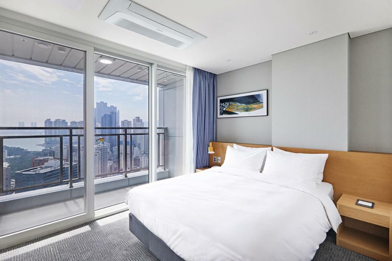 Lavi De Atlan Hotel Busan Bagian luar foto