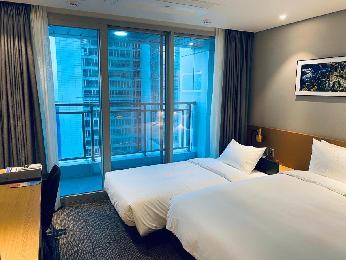 Lavi De Atlan Hotel Busan Bagian luar foto