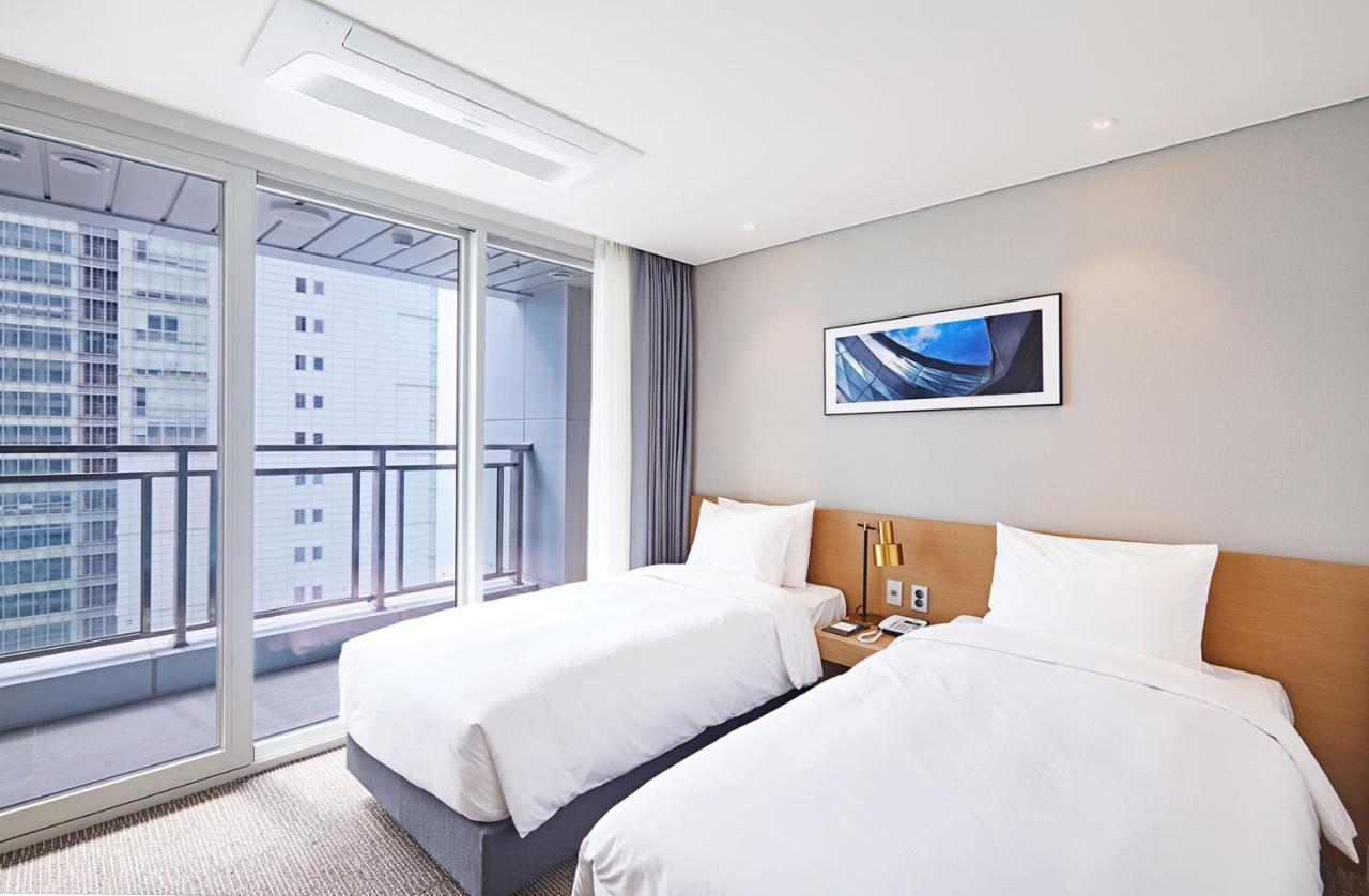 Lavi De Atlan Hotel Busan Bagian luar foto