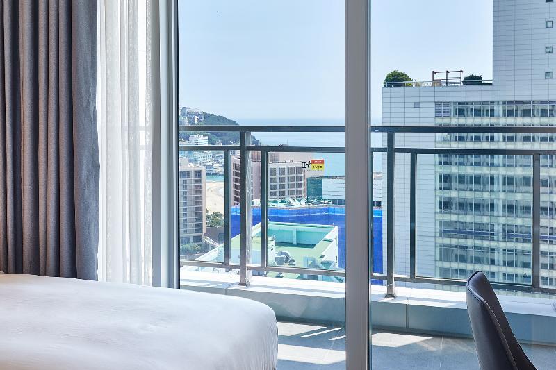 Lavi De Atlan Hotel Busan Bagian luar foto