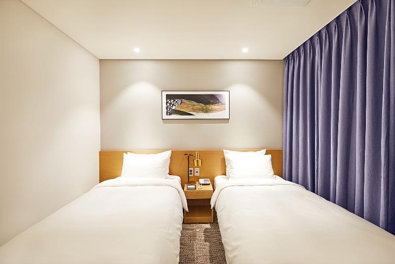Lavi De Atlan Hotel Busan Bagian luar foto